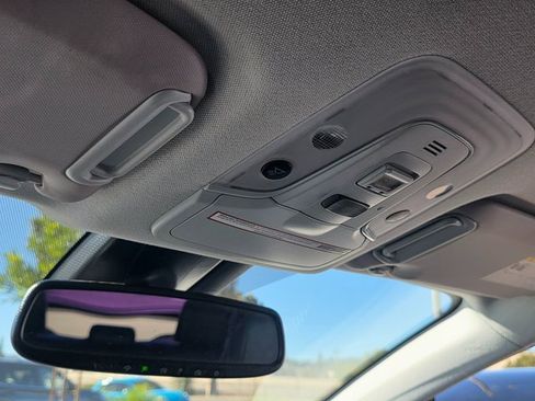 Used 2020 Toyota Prius Prime Limited image 33