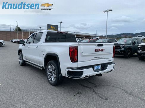 Used 2024 GMC Sierra 1500 Denali w/ Denali Reserve Package image 5