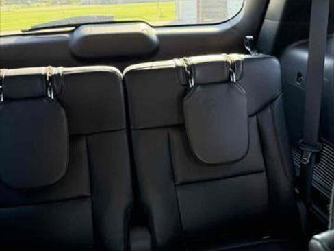 Certified 2023 Ford Explorer ST-Line w/ Class IV Trailer Tow Package image 19