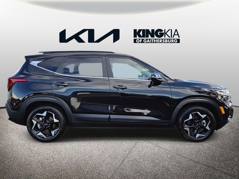 Certified 2026 Kia Seltos EX AWD/4WD image 2