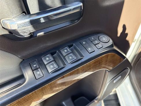 Used 2018 GMC Sierra 1500 SLT w/ Texas SLT Premium Package image 14