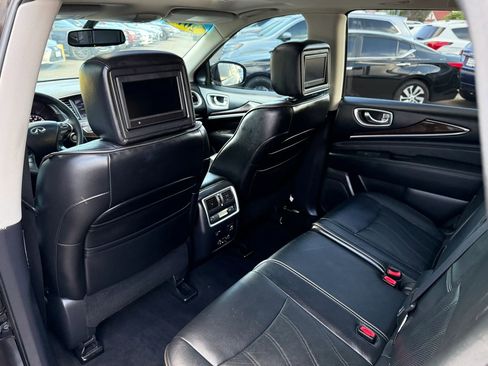 Used 2013 INFINITI JX35 AWD w/ Premium Pkg image 15