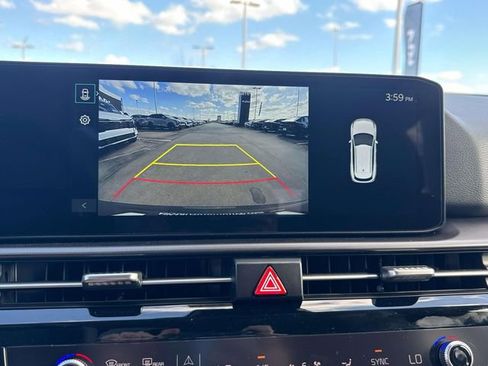 New 2026 Kia Sportage EX w/ EX Panorama Roof Package FWD image 28