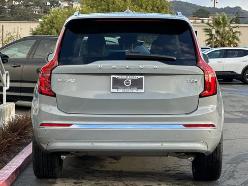 New 2026 Volvo XC90 T8 Ultra w/ Protection Package Premier AWD/4WD image 7