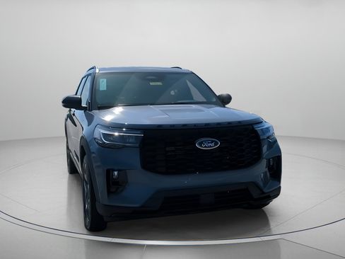 New 2026 Ford Explorer ST-Line image 4