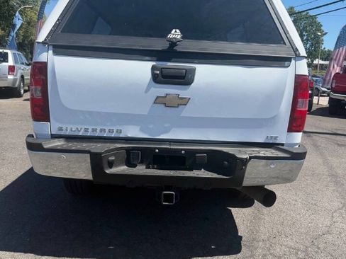 Used 2009 Chevrolet Silverado 2500 LTZ w/ Safety Package AWD/4WD image 10