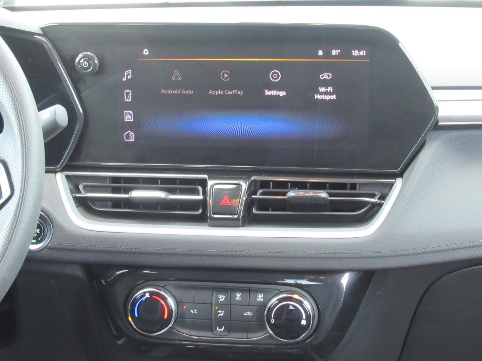 Certified 2024 Chevrolet TrailBlazer LT w/ Driver Confidence Package FWD image 15
