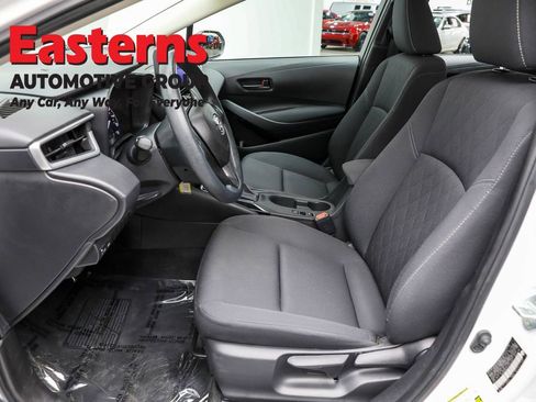 Used 2024 Toyota Corolla LE FWD image 14