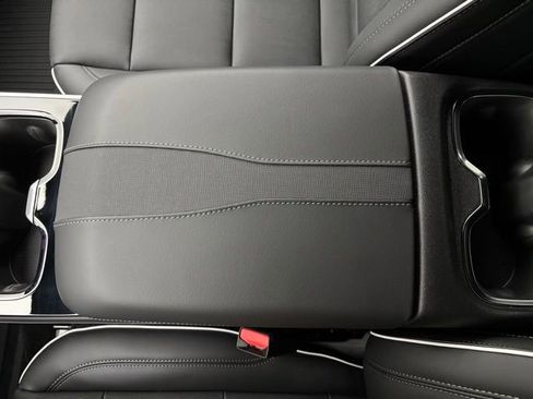 New 2026 Buick Enclave Preferred image 31