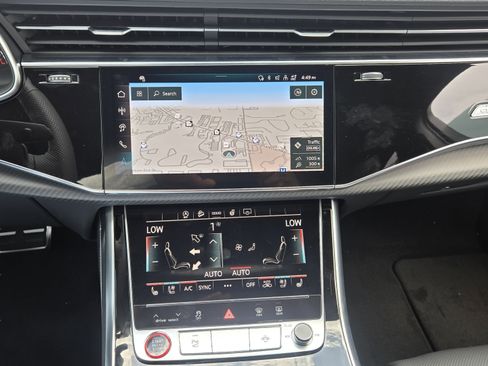 New 2026 Audi SQ7 Premium Plus AWD/4WD image 18