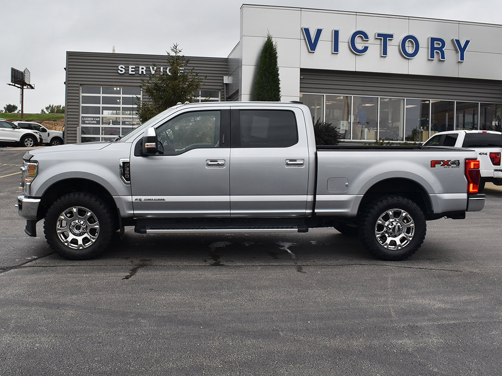 Used 2022 Ford F350 Lariat w/ Lariat Ultimate Package AWD/4WD image 2
