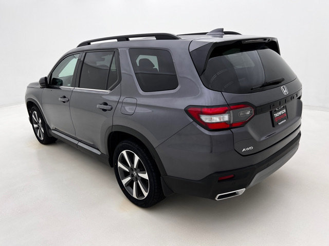 Used 2023 Honda Pilot Elite image 9
