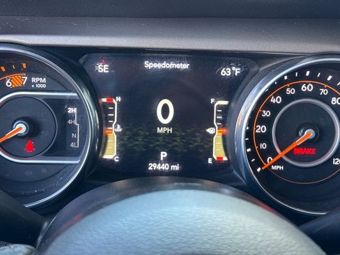 Used 2018 Jeep Wrangler Sport S image 17