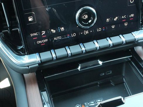 New 2025 GMC Yukon XL Denali w/ Sun & Power Step Package image 52