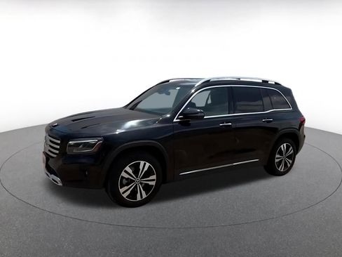 Used 2024 Mercedes-Benz GLB 250 image 8