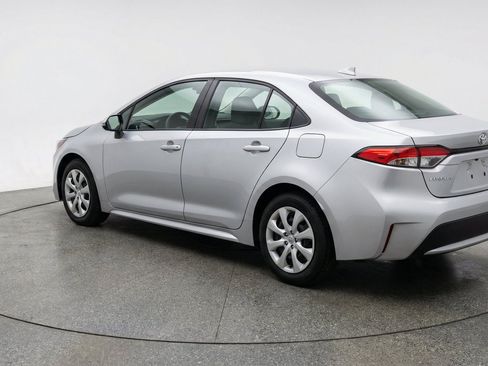 Used 2025 Toyota Corolla LE FWD image 6