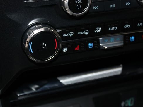 Used 2024 Ford F250 Lariat image 57