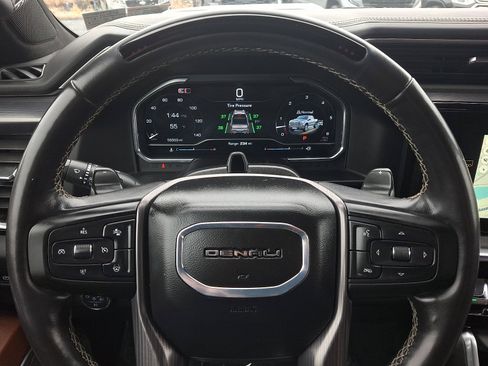 Used 2024 GMC Sierra 1500 Denali Ultimate image 21