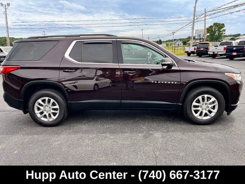 Used 2020 Chevrolet Traverse LT AWD/4WD image 17