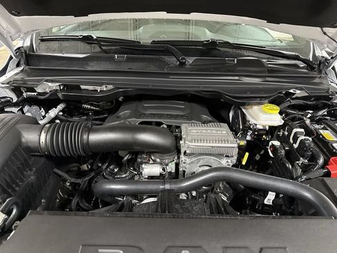 New 2026 RAM 1500 Laramie AWD/4WD image 26