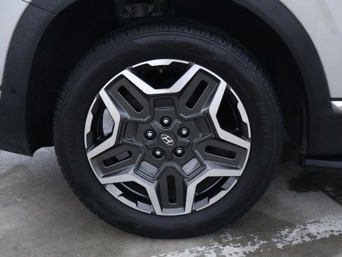 Used 2021 Hyundai Santa Fe Limited image 8