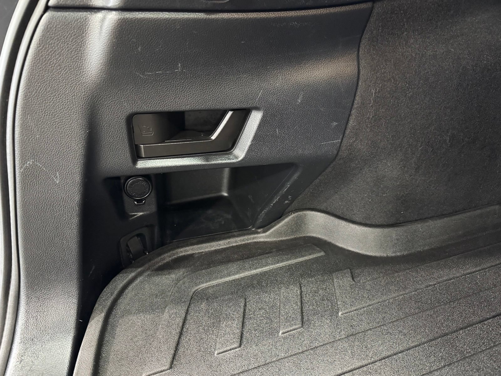 Used 2019 Subaru Outback 2.5i Premium AWD/4WD image 43