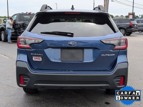 Used 2022 Subaru Outback Premium AWD/4WD image 5
