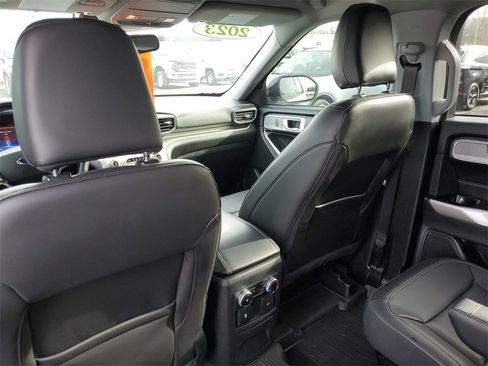 Used 2023 Ford Explorer XLT w/ Equipment Group 202A image 32