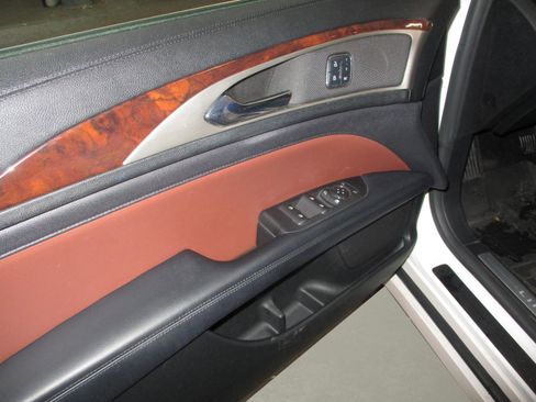 Used 2017 Lincoln MKZ Reserve w/ Climate Package image 32