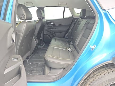 Used 2025 Chevrolet Trax ACTIV w/ Driver Confidence Package FWD image 40