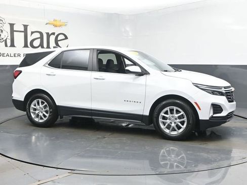 Used 2024 Chevrolet Equinox LT image 48