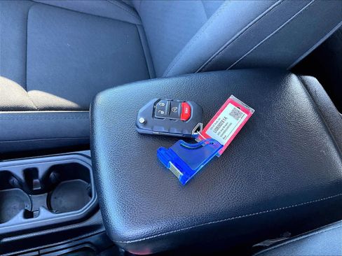 Used 2020 Jeep Wrangler Unlimited Sport S image 31