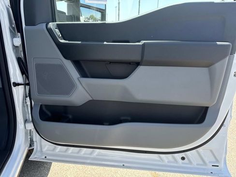 New 2025 Ford F350 XL w/ XL Chrome Package image 20