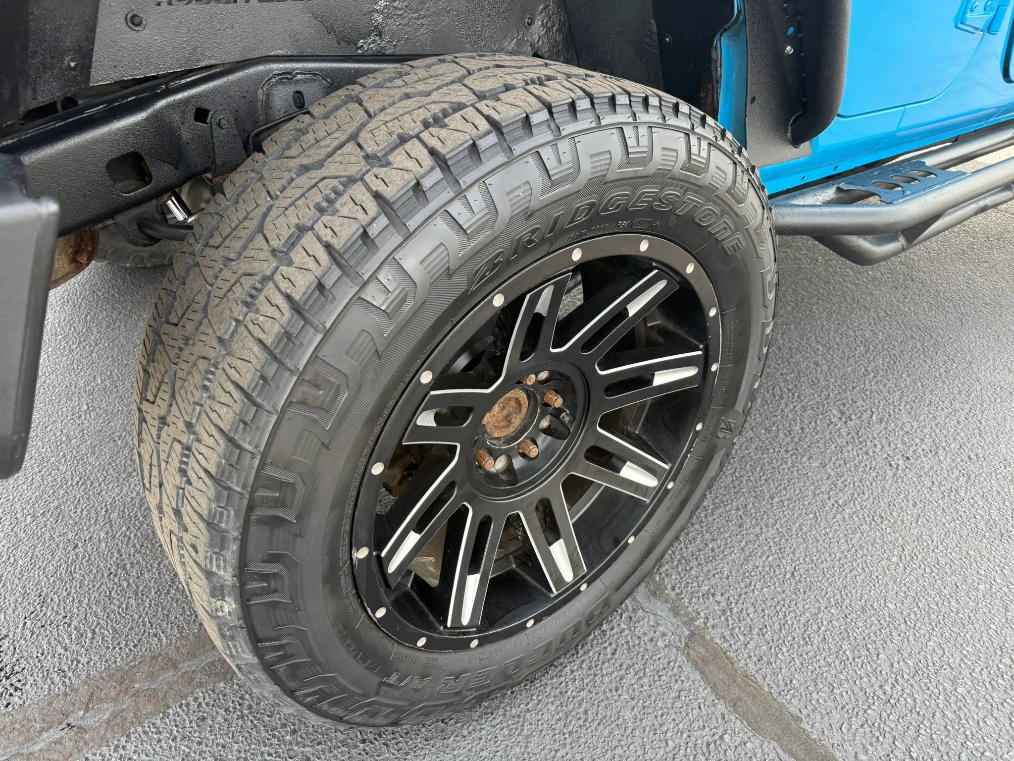 Used 2017 Jeep Wrangler Unlimited Rubicon w/ Dual Top Group AWD/4WD image 40