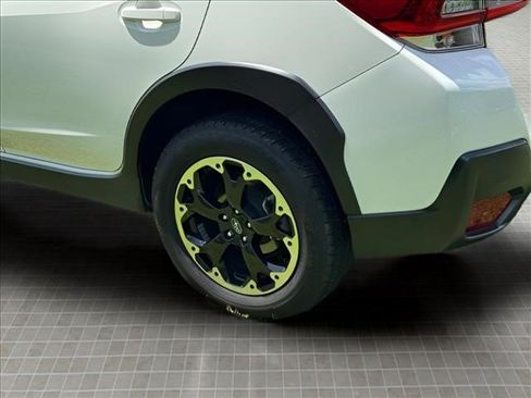 Used 2022 Subaru Crosstrek 2.0i Premium AWD/4WD image 24