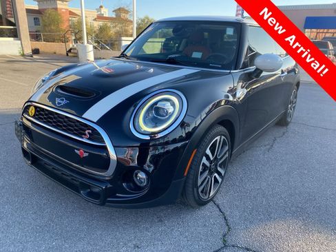 Used 2020 MINI Cooper S w/ Signature Upholstery Package image 1