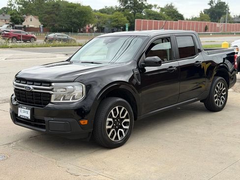 Used 2022 Ford Maverick Lariat FWD image 1