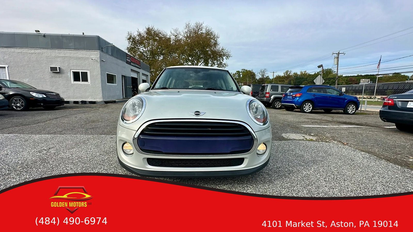 Used 2016 MINI Cooper 2-Door Hardtop FWD image 2