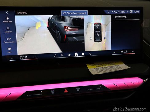 Used 2025 BMW X3 xDrive30i w/ Premium Package image 21