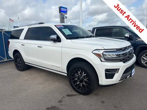 Used 2024 Ford Expedition Max Platinum AWD/4WD image 7