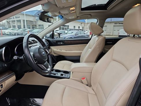Used 2018 Subaru Outback 2.5i Limited image 23