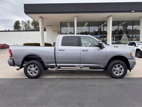 Used 2024 RAM 2500 Big Horn w/ Sport Appearance Package image 6