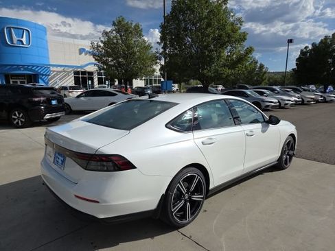 New 2026 Honda Accord SE image 3