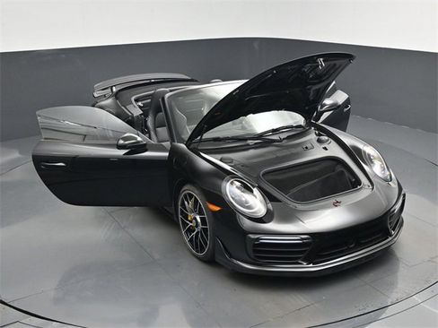 Used 2019 Porsche 911 Turbo S image 78
