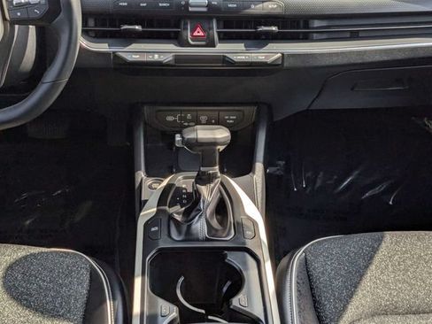 Used 2025 Kia K4 GT-Line FWD image 18