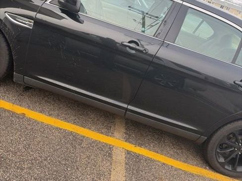 Used 2015 Ford Taurus SEL w/ Equipment Group 201A image 4