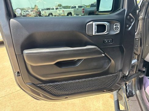 Certified 2021 Jeep Wrangler Unlimited Rubicon w/ Trailer Tow Package AWD/4WD image 6