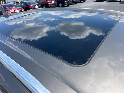 Used 2017 BMW X5 xDrive35i image 9