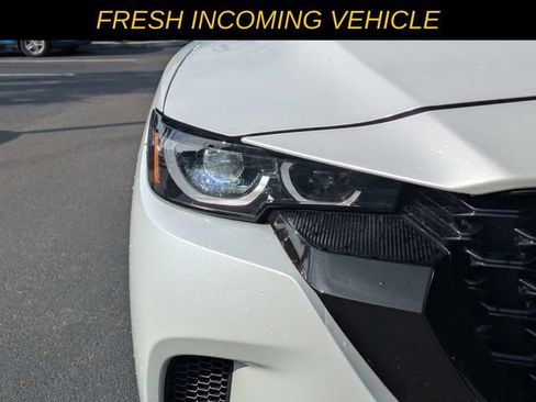 Certified 2025 MAZDA CX-50 AWD 2.5 S w/ Premium Plus Pkg image 9