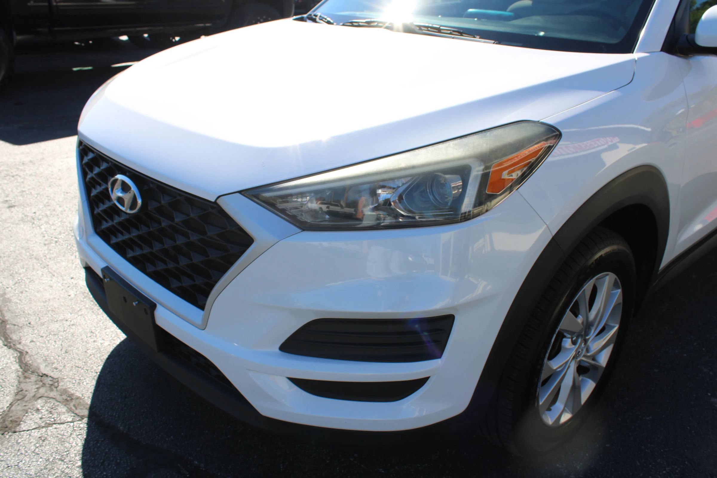 Used 2019 Hyundai Tucson Value AWD/4WD image 3
